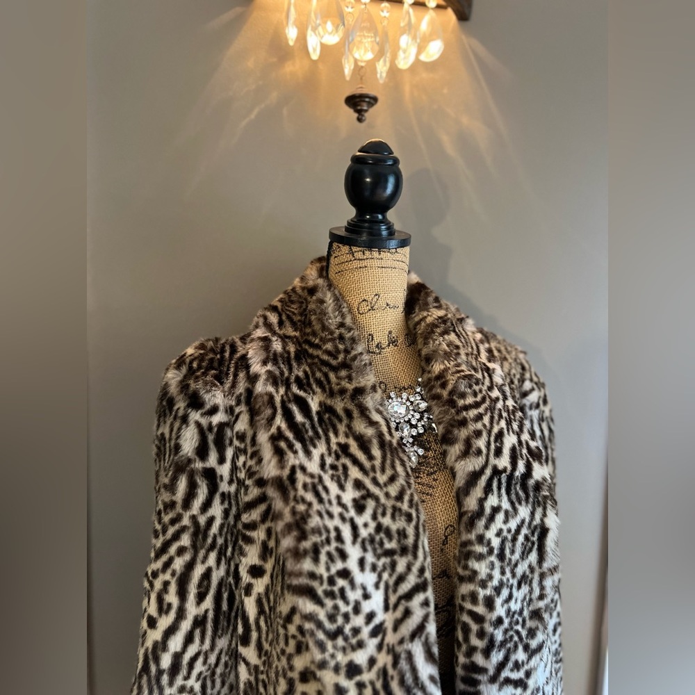 Vintage Fur Coat w/ Animal Print, Button Closure, Lined, Pockets, Size L, $150